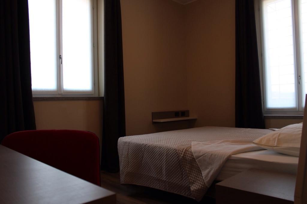 מילאנו Locanda Ai Due Orsi מראה חיצוני תמונה