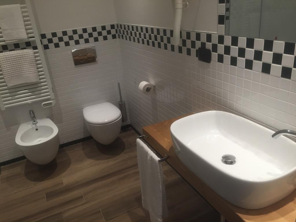 מילאנו Locanda Ai Due Orsi חדר תמונה